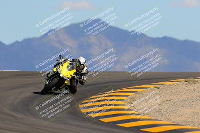 media/Oct-09-2022-SoCal Trackdays (Sun) [[95640aeeb6]]/Turn 12 (140pm)/